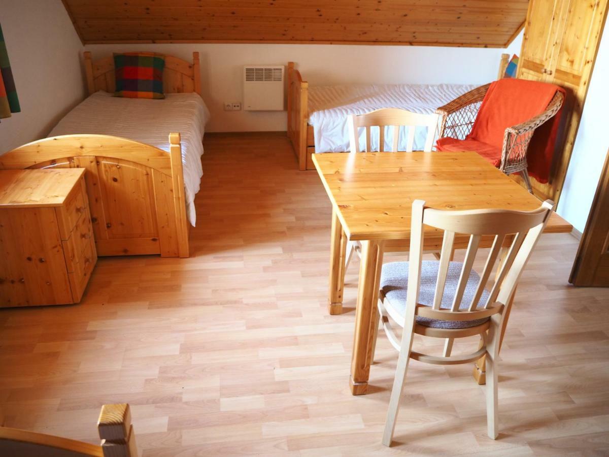 Ubytování u Křížů Bulhary Esterno foto